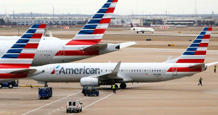 American Airlines abre 400 vagas de trabalho remoto no Sul da Flórida