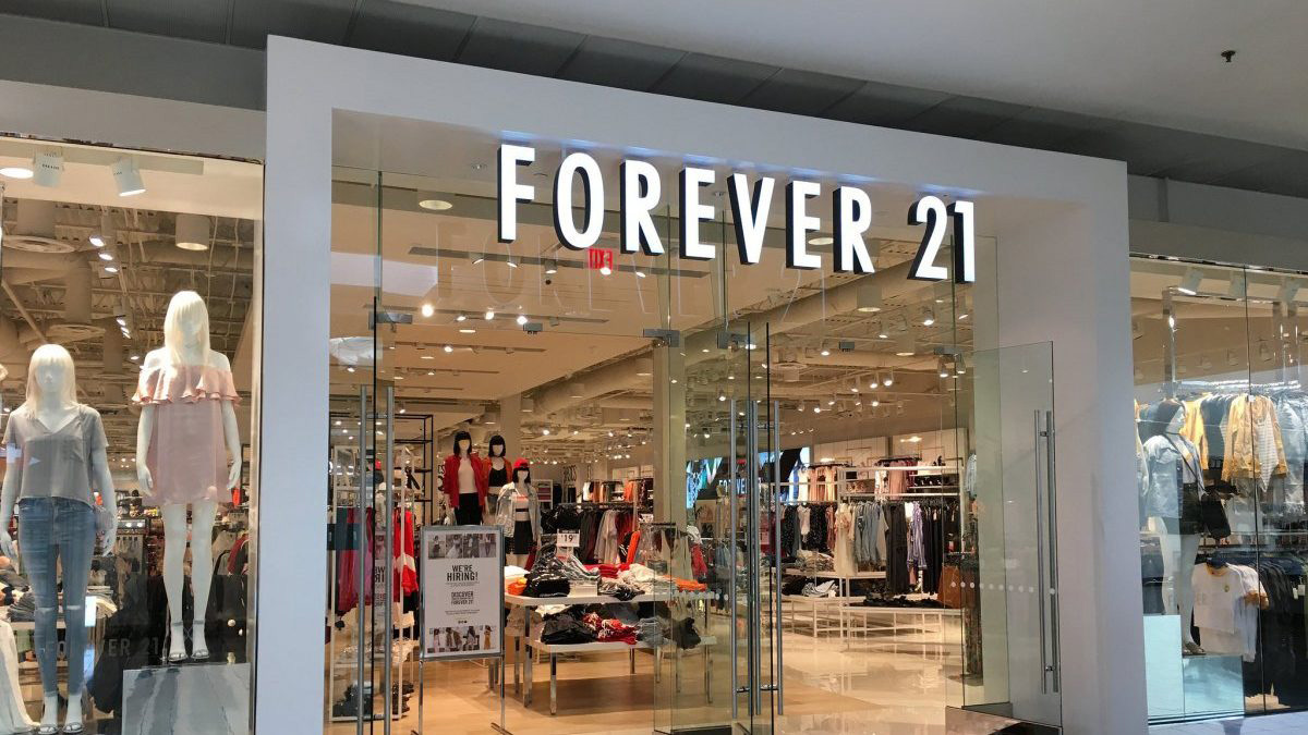 Forever 21 deve fechar todas as lojas no Brasil até domingo (19) - AcheiUSA