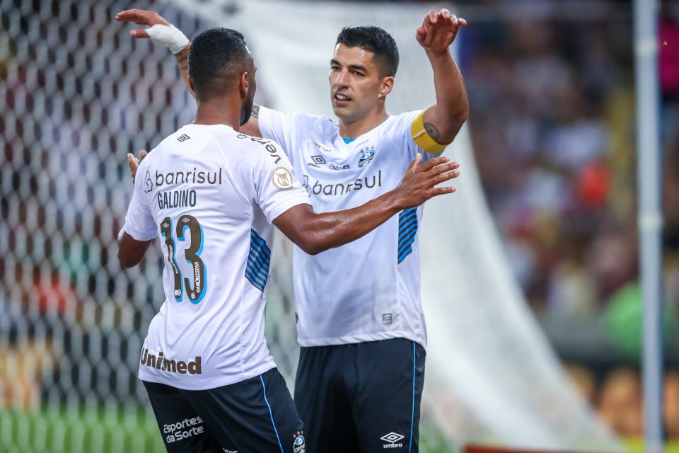 Palmeiras vence Brasileirão e Santos cai para a Série B