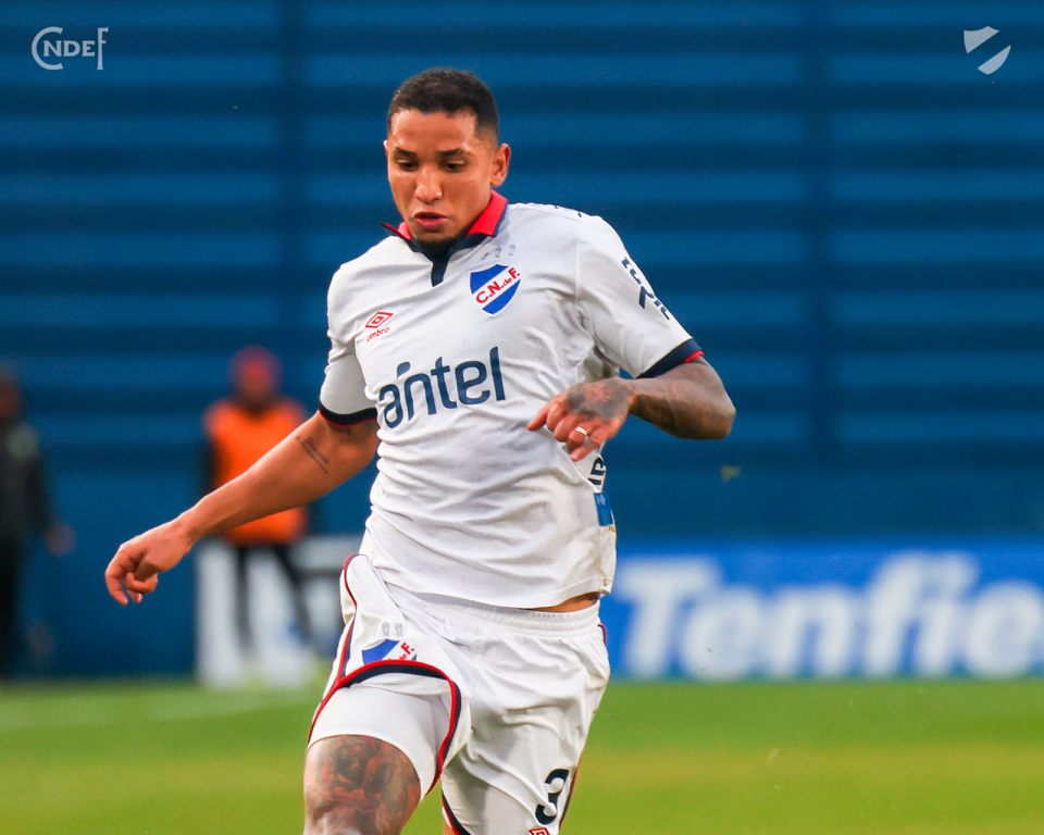 Juan Izquierdo, jogador do Nacional-URU, morreu após desmaiar em jogo com o São Paulo (Foto: Nacional-URU)