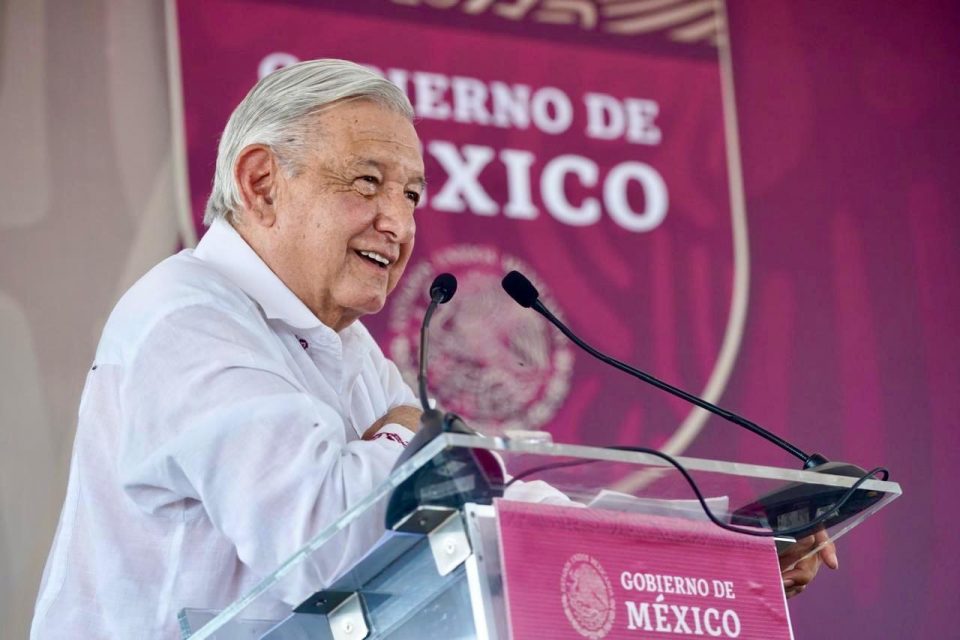 Ingerência de Ken Salazar na política interna do México faz presidente dar uma “pausa” à Embaixada dos Estados Unidos (Foto: Governo do México)