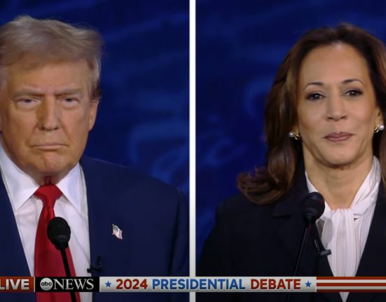 Segundo as pesquisas, Kamala Harris se saiu melhor no debate do que Donald Trump (Foto: Reprodução ABC News/Youtube)