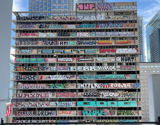 Edifício do centro de Miami será demolido para dar lugar a um prédio mais moderno (Foto: Instagram)