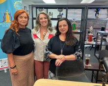 Luciana Lewis, Paola Tucunduva e Solange Gomes, líderes do grupo Mulheres do Brasil Núcleo Sul da Flórida (Foto: AcheiUSA)