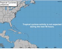 Há 40% de chance que a nova depressão tropical ganhe força nos próximos sete dias (reprodução website NHC)