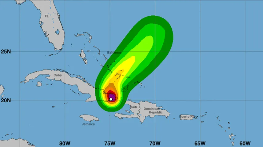 Furacão Oscar ainda tinha sua trajetória indefinida, mas pode chegar à Flórida (Foto: NHC)