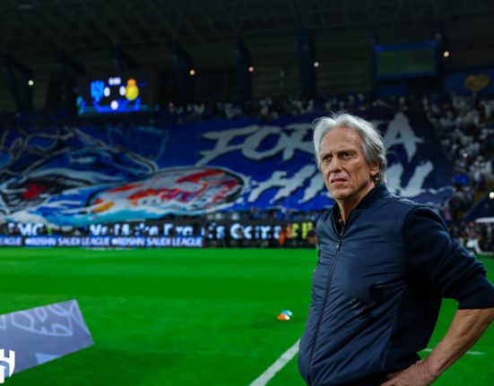 Jorge Jesus, técnico português do Al Hilal Saudi Club afirmou que Neymar deve ficar duas semanas foras dos gramados depois de uma nova lesão (Foto: Al Hilal Saudi Club)