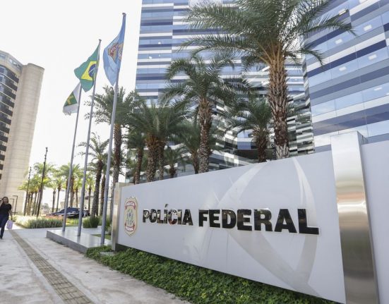 De acordo com a Polícia Federal, mais de 1.500 pessoas foram vítimas da organização criminosa, incluindo menores de idade (Foto: Marcelo Camargo/Agência Brasil)