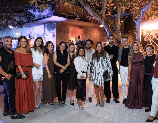 Miami Ornare Team: David Rivas, Adriana Amaral, Juliana Cervera, Gloria Gonzalez, Daisy Hernandez, Aline Wolf, Yesenia Navas, Claudio Faria, Liana Martins, David Peñas, David Dobert, Ludmila Oliveira, Luciane Amarante e Kessia Noronha (Foto: John Simon)