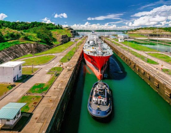 A crescente influência da China nas operações do Canal do Panamá gera preocupações das autoridades de Washington (Foto: Cortesia del Canal de Panamá)