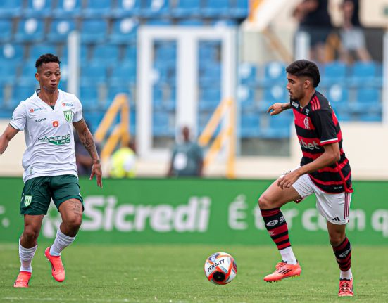 O Flamengo estreou no Campeonato Carioca de 2025 perdendo para o Boa Vista empartida disputada em Aracaju (Foto: Paula Reis/CRF)