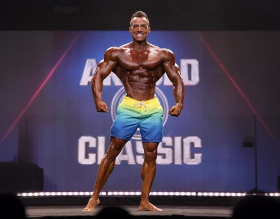 O atleta Diogo Montenegro defenderá o título na categoria Men’s Physique competindo com outros quatro brasileiros (Foto: Divulgação Arnold Sports)